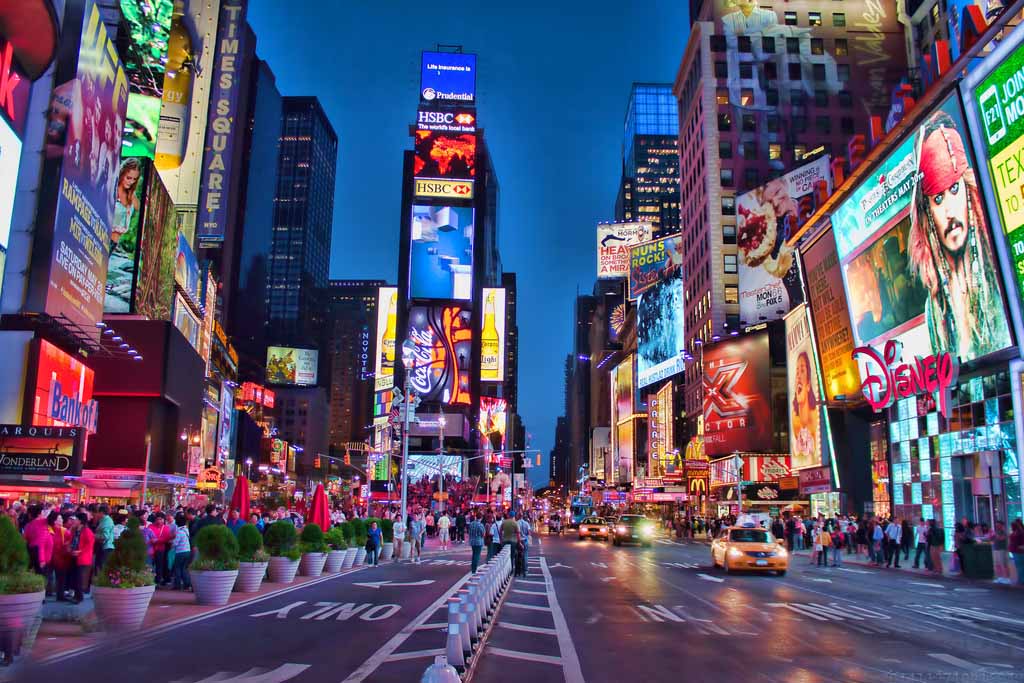 我在最繁华的十字路口等你！！！